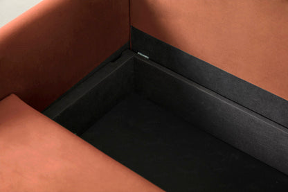 Model 12 Dreisitzer-Sofa mit Chaiselongue links, Ziegelrot