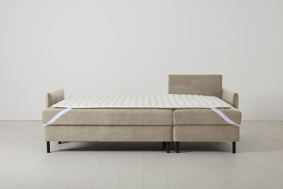 Model 12 Dreisitzer-Schlafsofa mit Chaiselongue rechts, Flachs