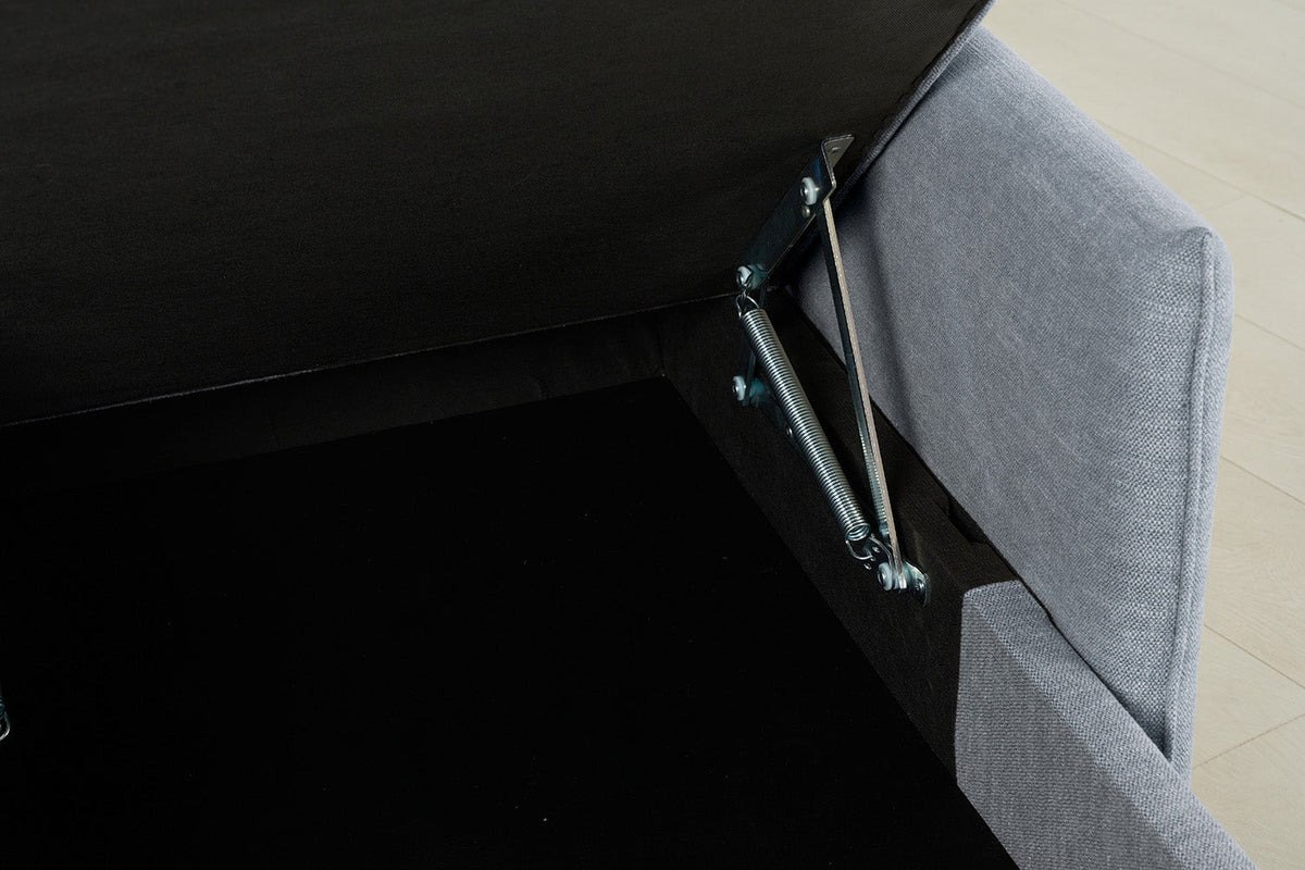 Dreisitzer-Sofa Model 12 mit Chaiselongue links