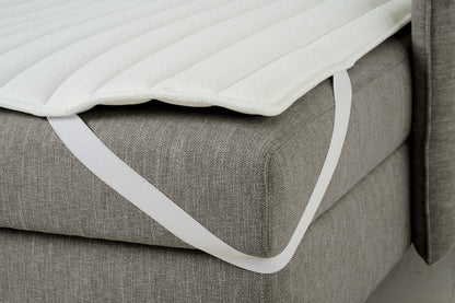 Model 12 Dreisitzer-Sofa mit Chaiselongue links, Schattengrau