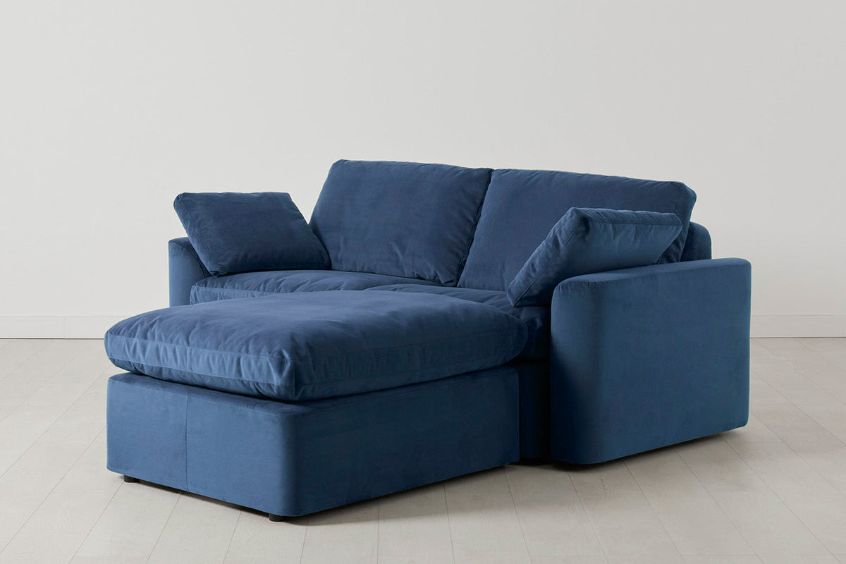 Model 13 Zweisitzer-Sofa mit Caiselongue rechts, Blaugrün