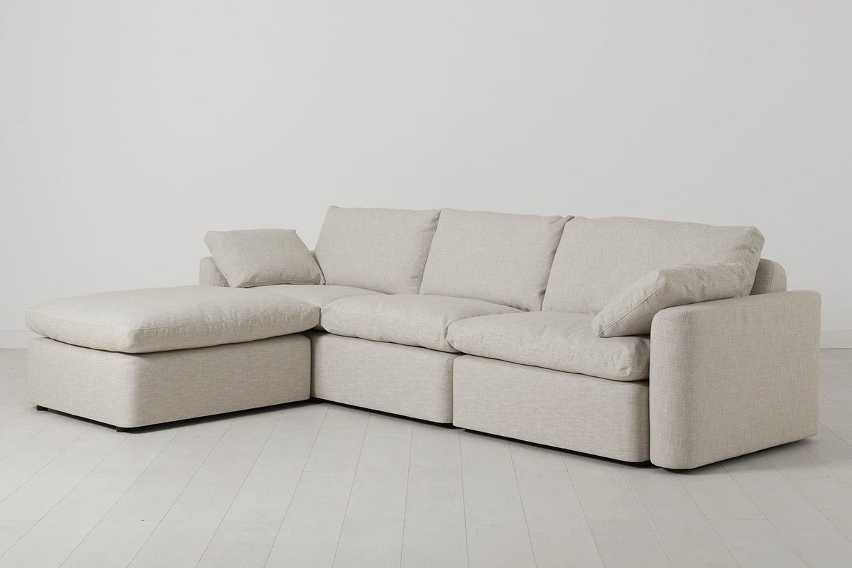 Model 13 4-Sitzer-Sofa mit Chaiselongue links, Helles Pergament