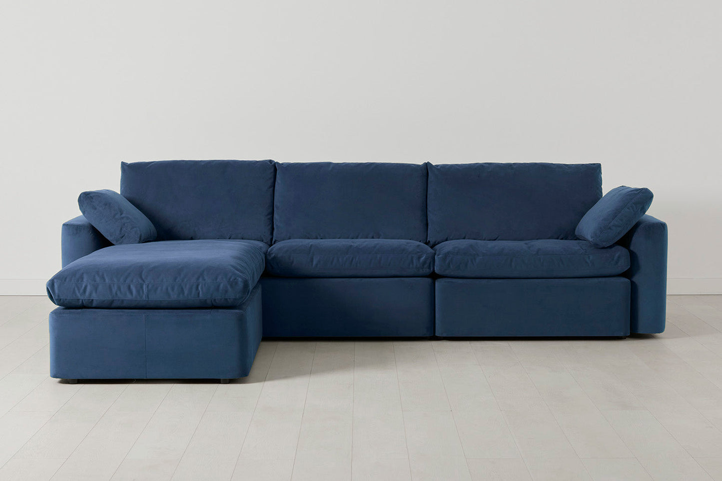 Model 13 4-Sitzer-Sofa mit Chaiselongue links, Blaugrün