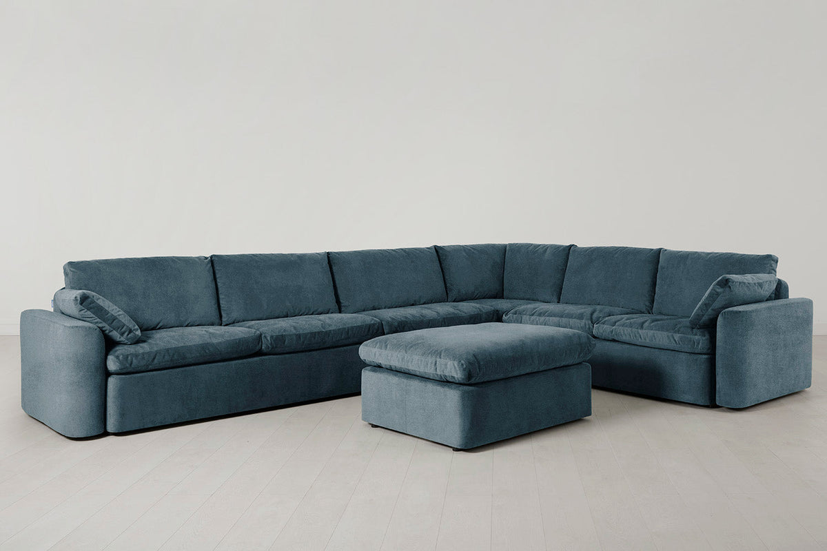Model 13 Großes Ecksofa mit Polsterhocker, Wasserblau