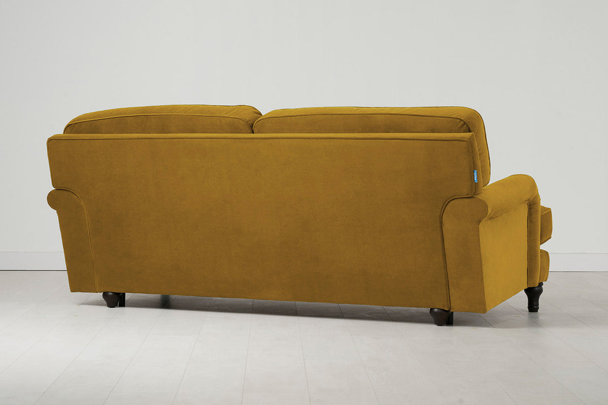 Dreisitzer-Sofa Model 15, Senfgelb