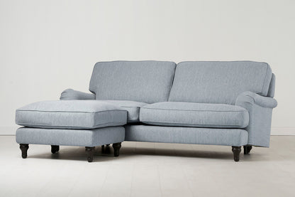 Model 15 Dreisizter Sofa mit Hocker, Meerglasblau