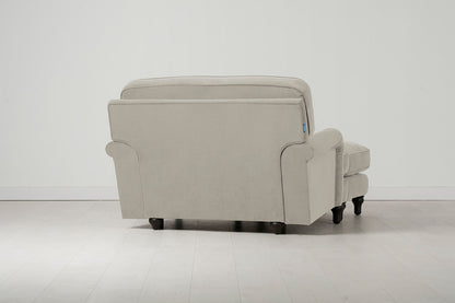 Model 15 Loveseat, Knochenweiß