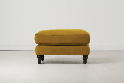 Polsterhocker Model 15, Senfgelb