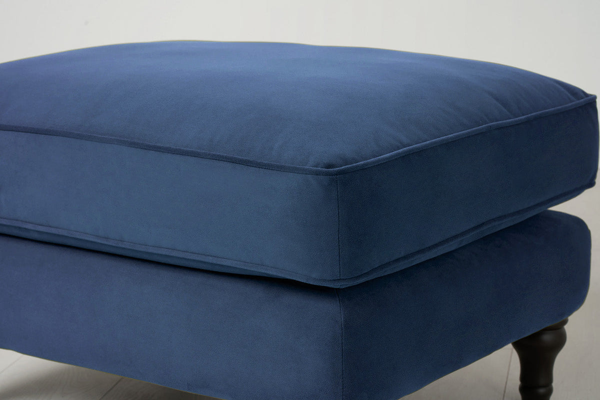 Model 15 Ottoman, Teal