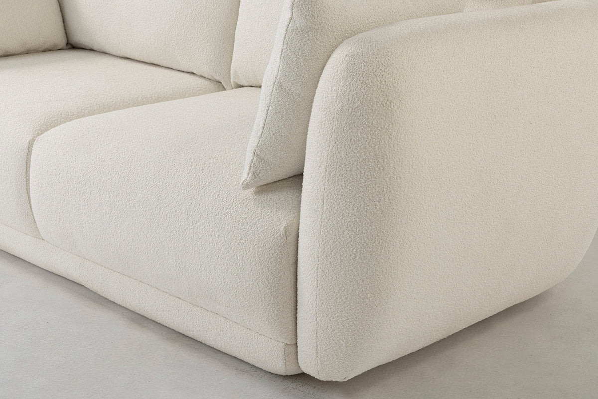  Model 16 Dreisitzer-Sofa