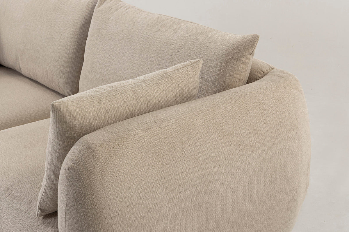  Model 16 Dreisitzer-Sofa, Hellbeige