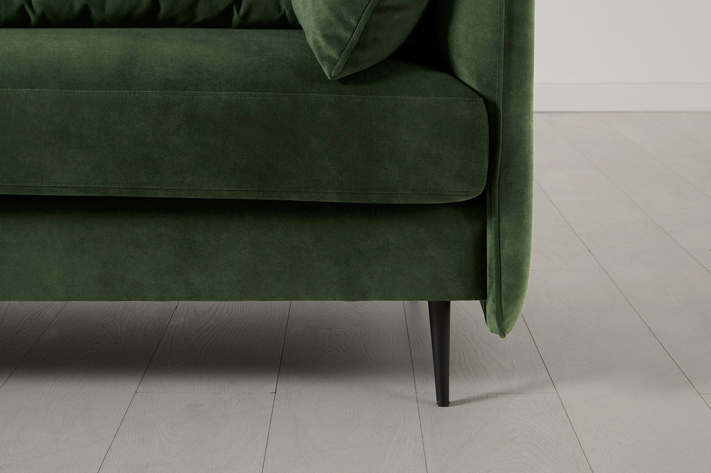 Model 19 Loveseat, Tannengrün