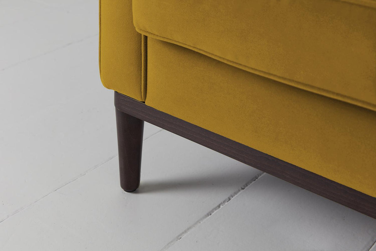 Sessel Model 02, Senfgelb
