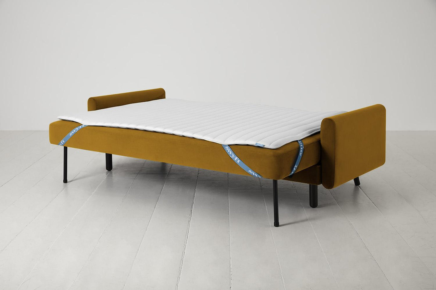 Model 04 Dreisitzer-Schlafsofa
