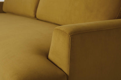 Dreisitzer-Sofa Model 05, Senfgelb