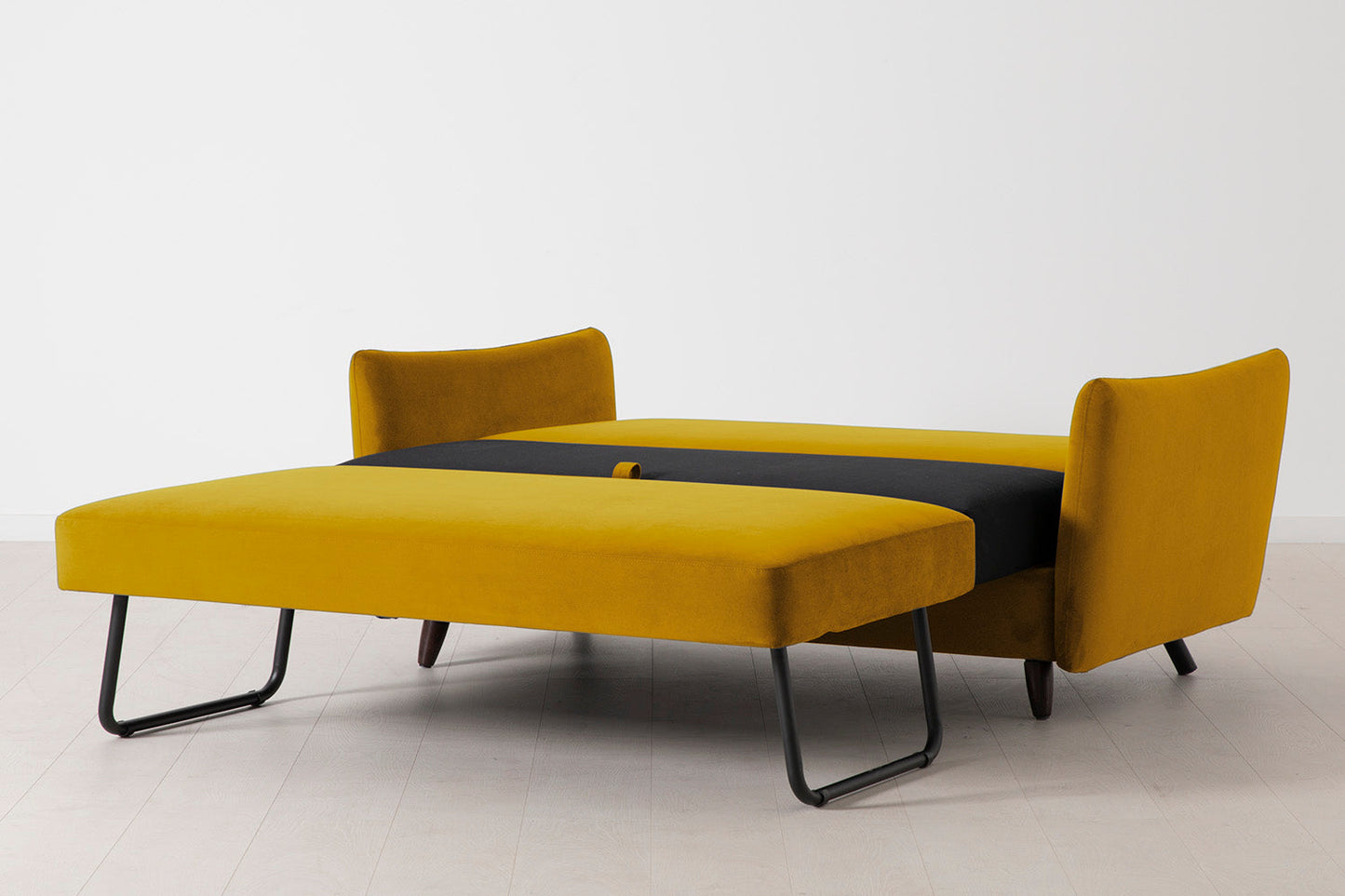 2,5-Sitzer-Schlafsofa Model 08