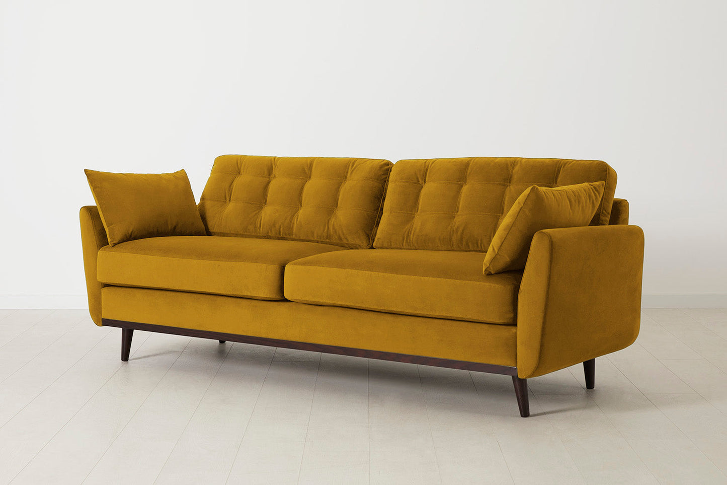 Dreisitzer-Sofa Model 10, Senfgelb