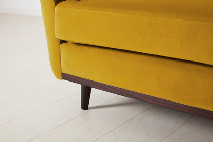 Dreisitzer-Sofa Model 10, Senfgelb