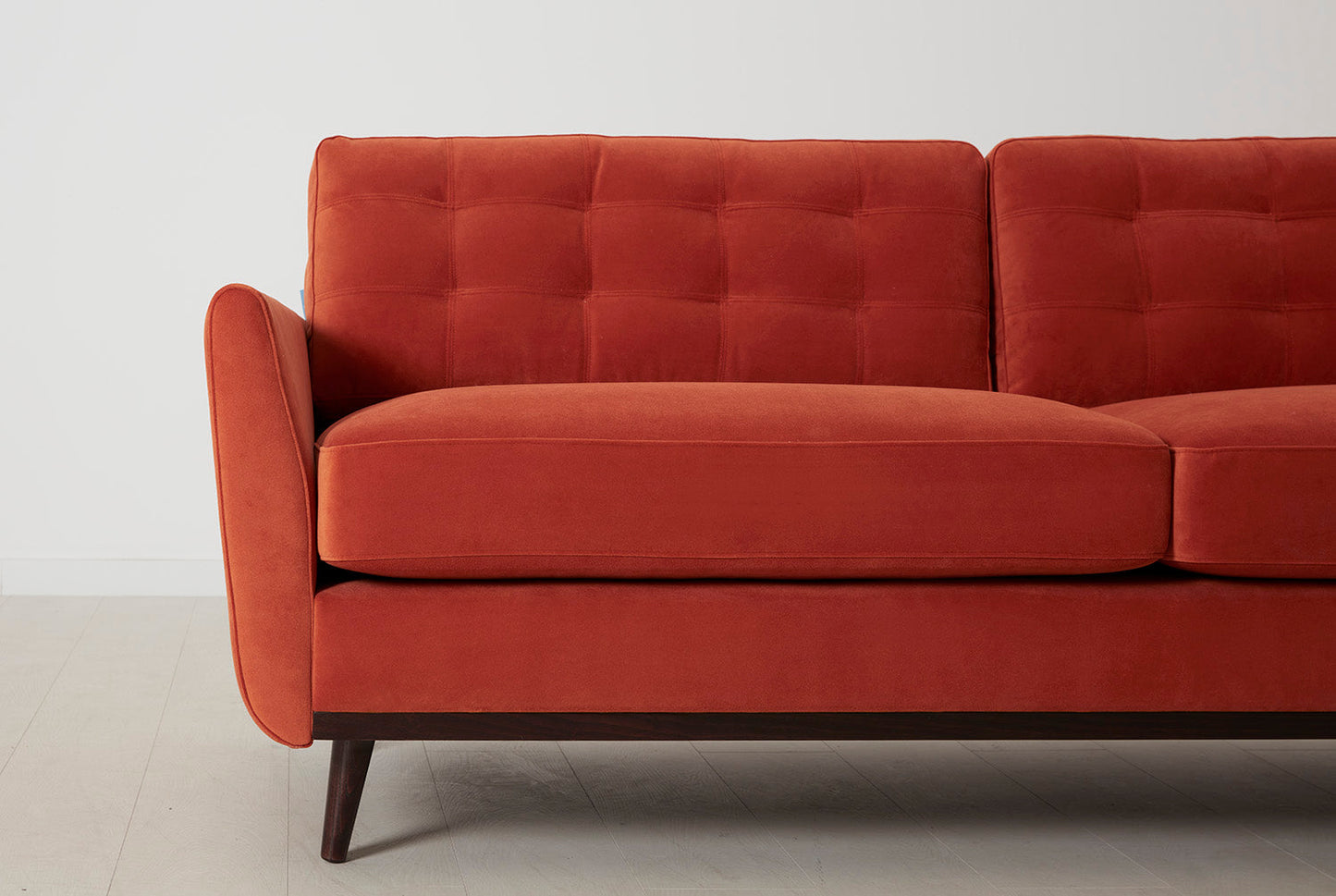 Dreisitzer-Sofa Model 10, Paprikarot