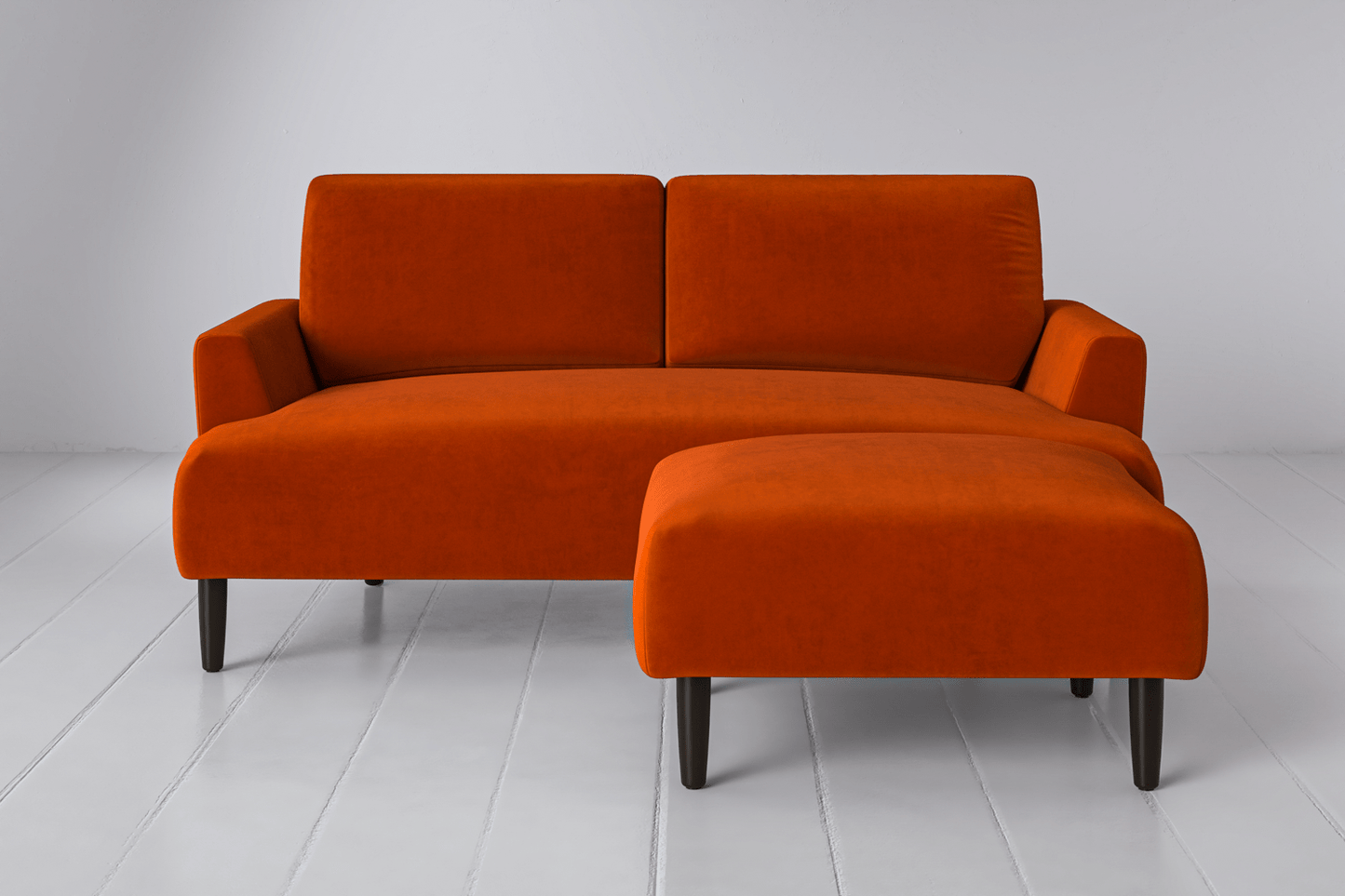Model 05 Zweisitzer Sofa mit Hocker