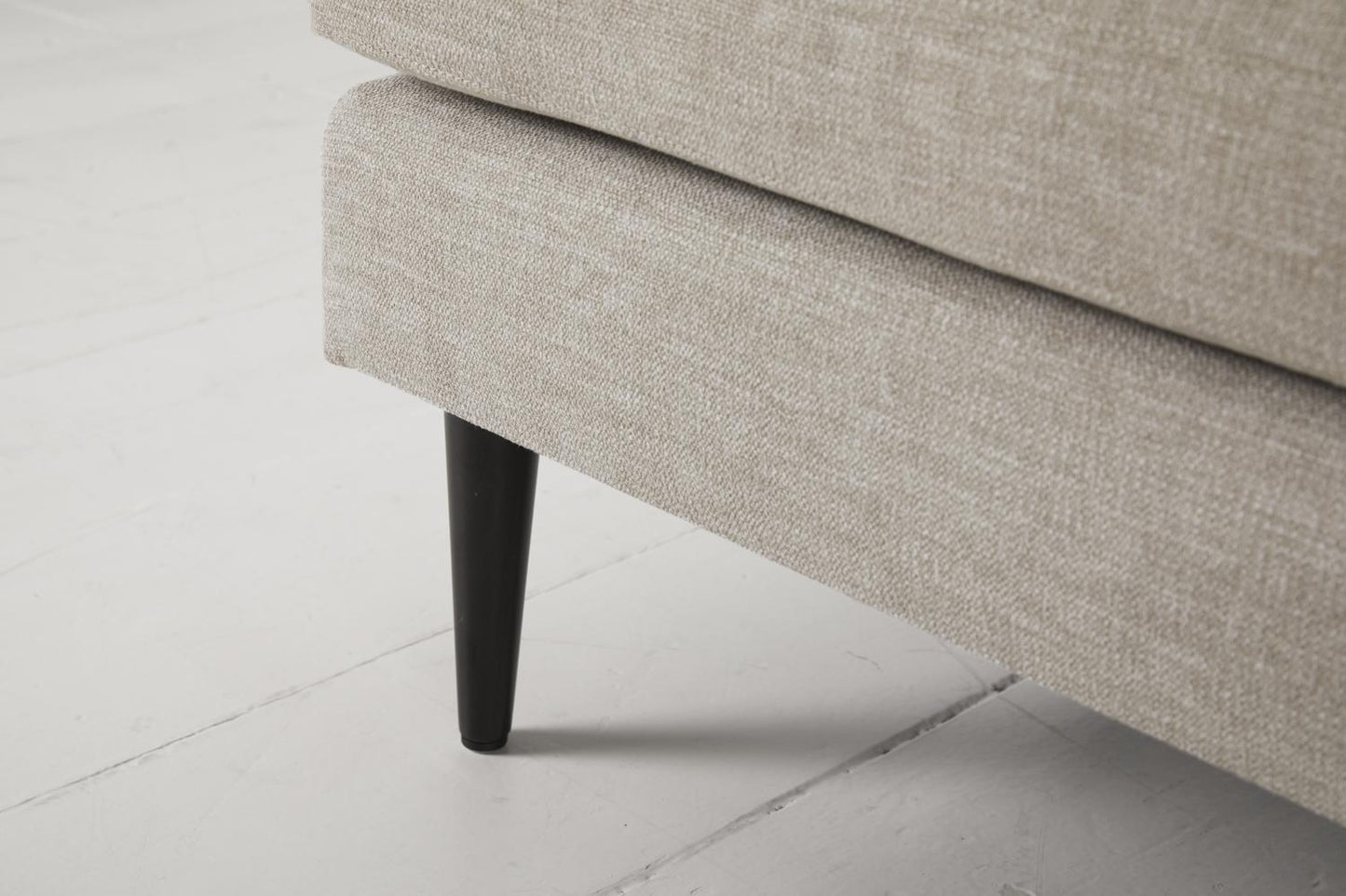 Model 01 - Ottoman - Linen Pumice