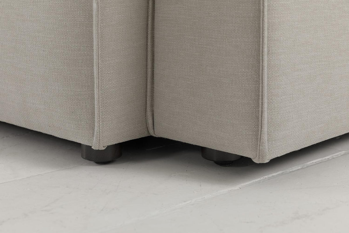 Zweisitzer-Sofa Model 03