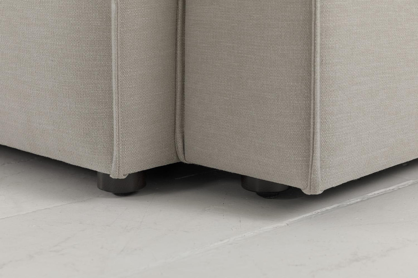 Zweisitzer-Sofa Model 03