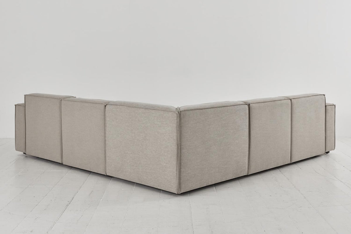 Ecksofa Model 03 mit Polsterhocker