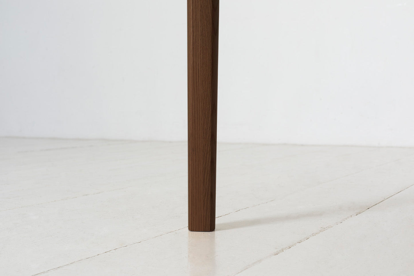 Dining Table 01 Extending Dining Table
