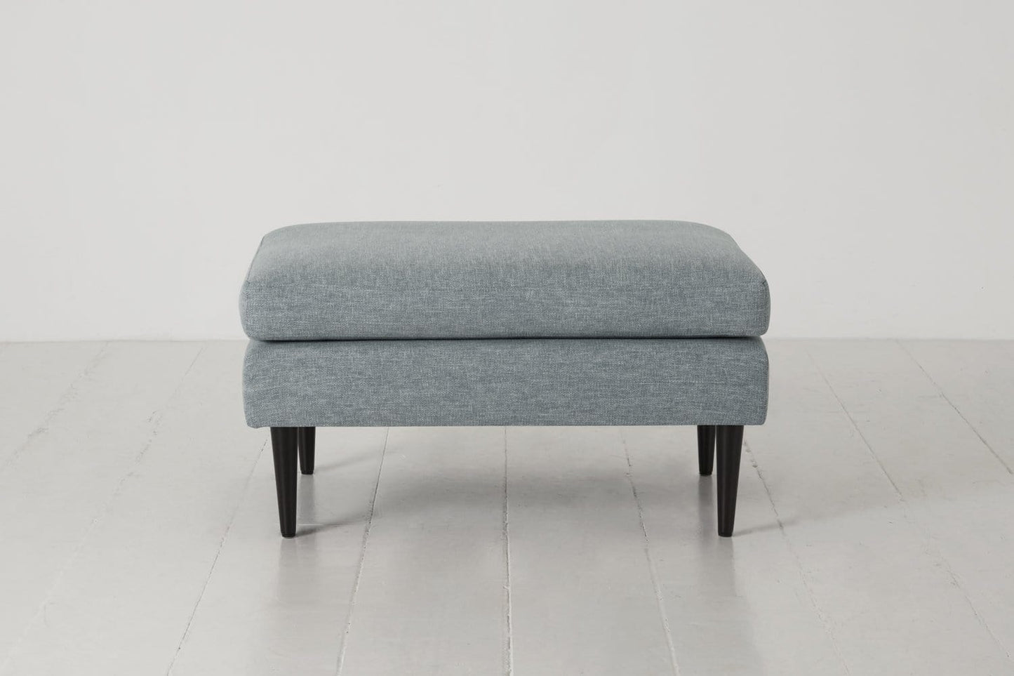 Polsterhocker Model 01, Meerglasblau