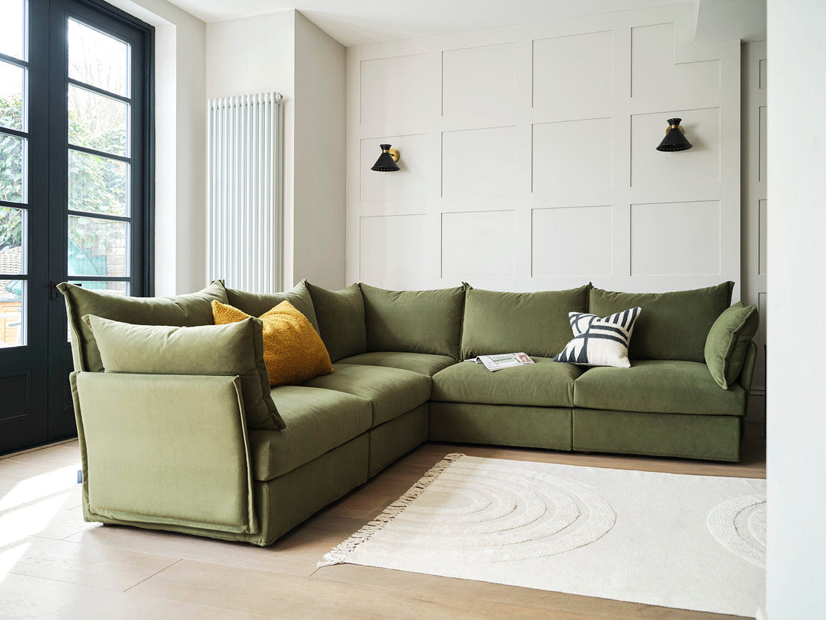Model 06 Corner Sofa, Vine