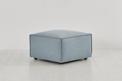 Polsterhocker Model 03, Meerglasblau