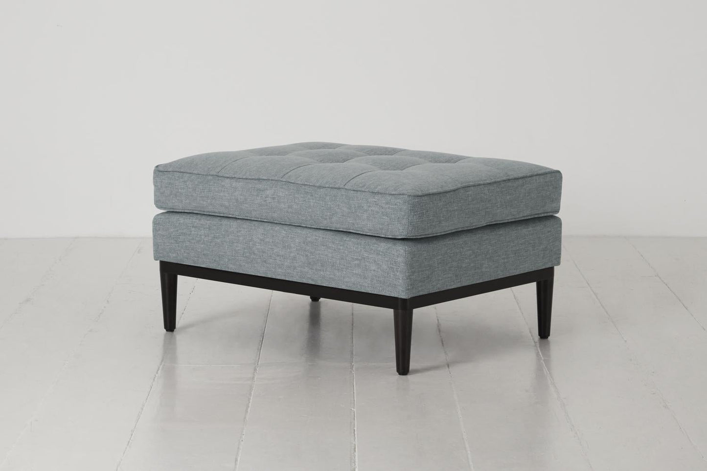 Polsterhocker Model 02, Meerglasblau