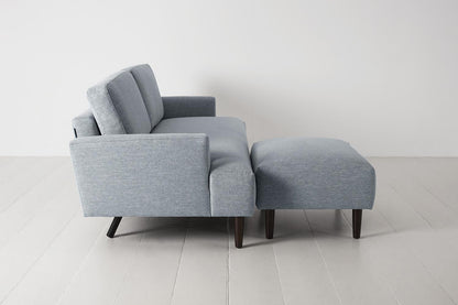 Model 05 Dreisizter Sofa mit Hocker, Meerglasblau