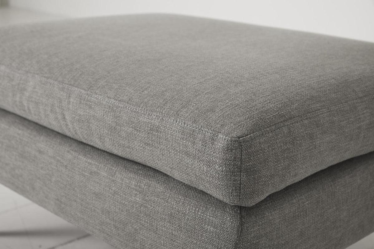 Polsterhocker Model 01