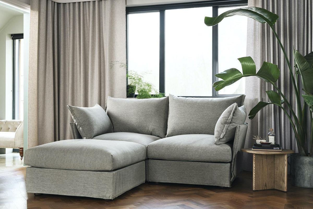 Zweisitzer-Sofa Model 06 mit Ecke links