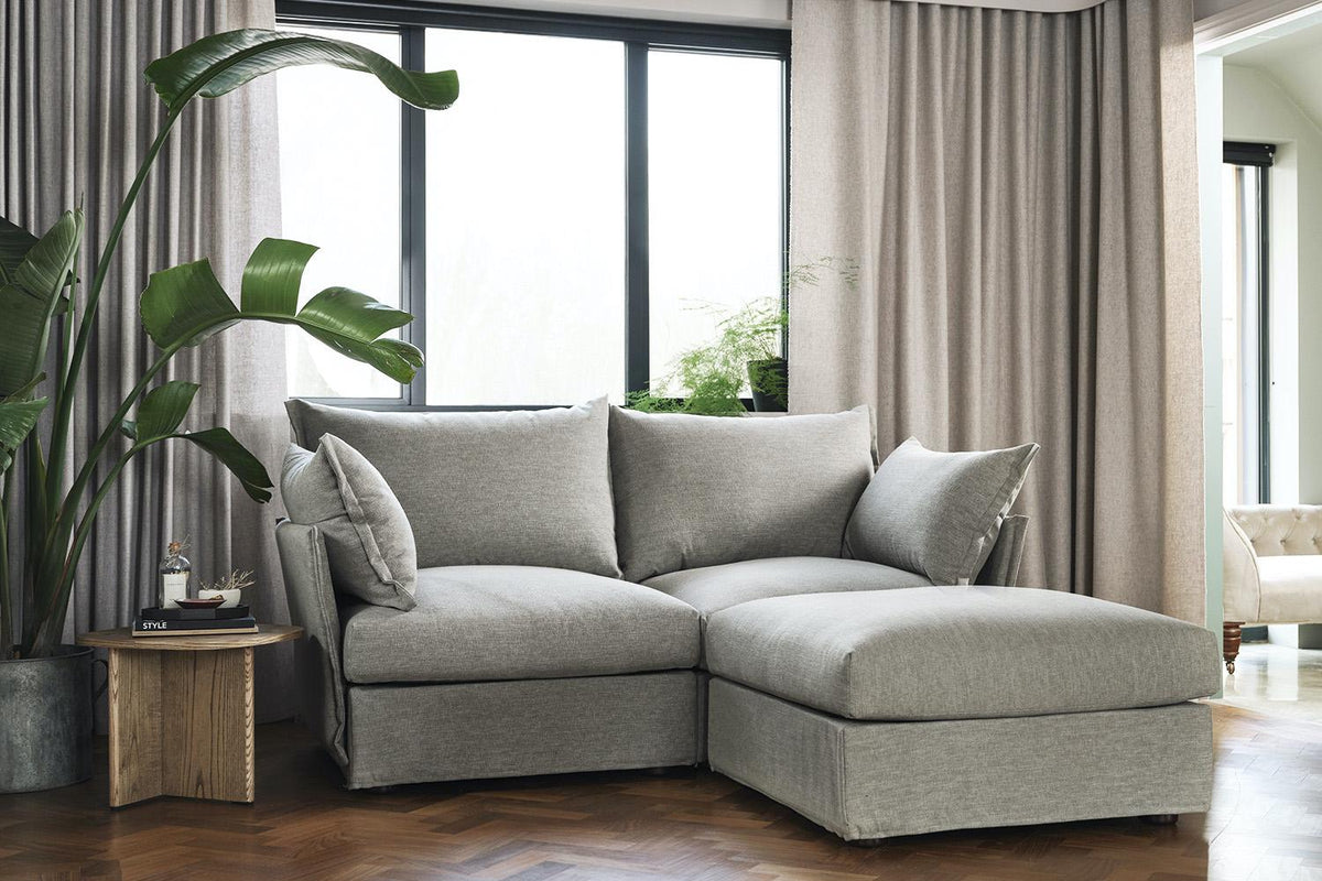 Zweisitzer-Ecksofa Model 06 mit Ecke rechts