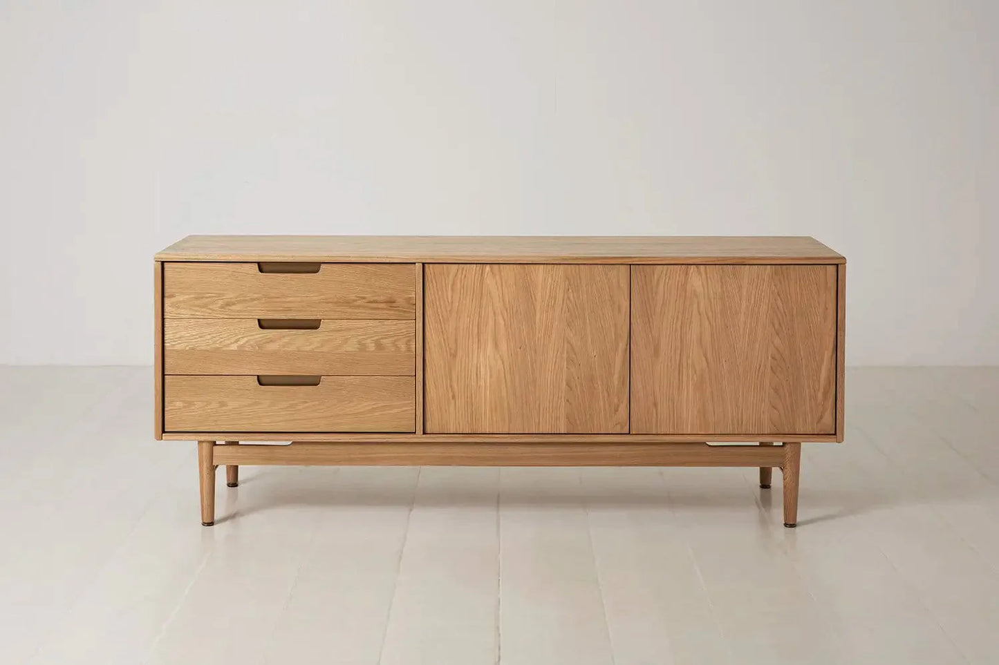 Sideboard 01