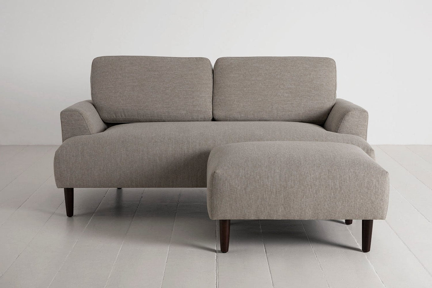 Model 05 Zweisitzer Sofa mit Hocker