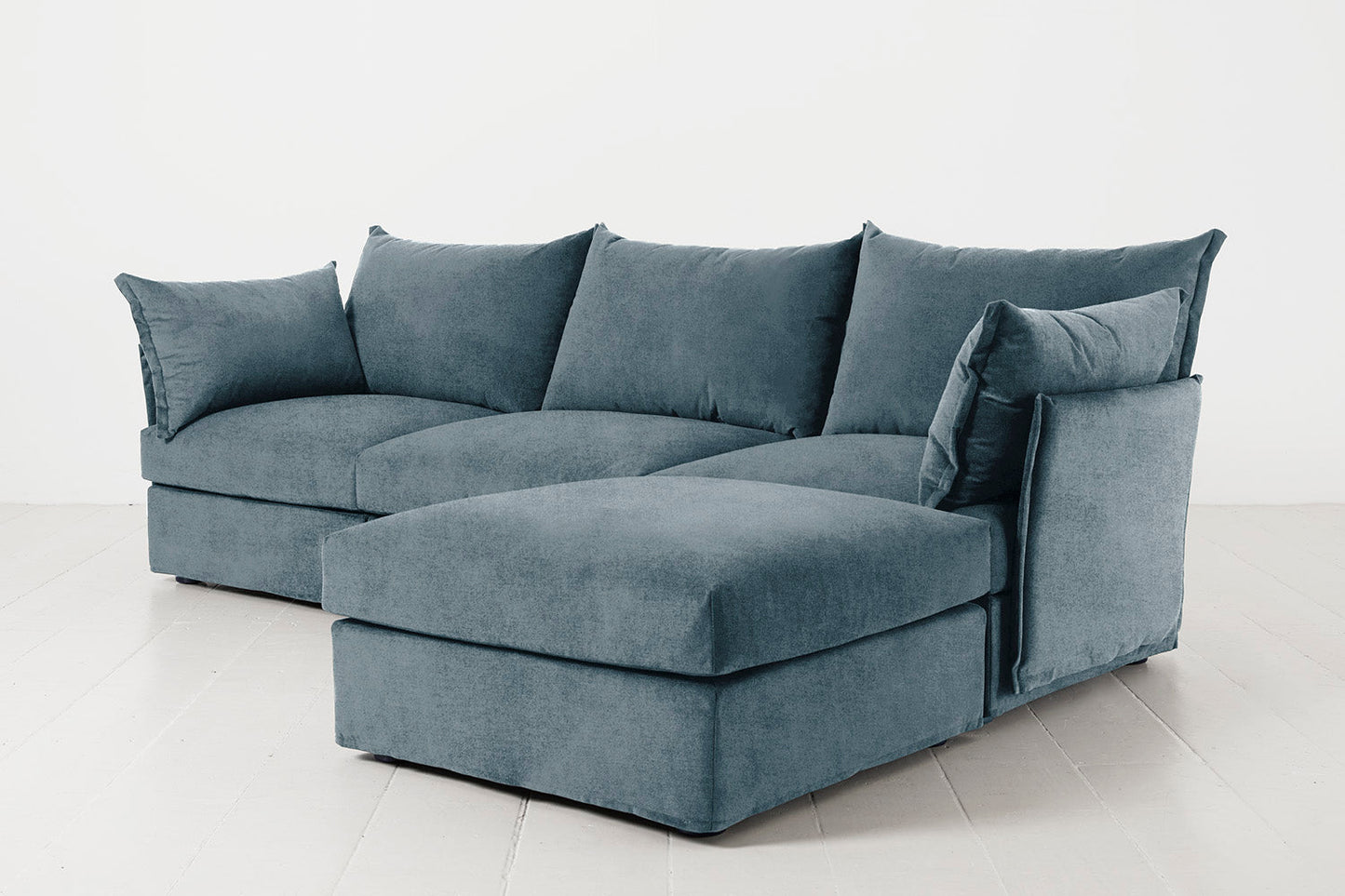 Model 06 3-Seater Right Chaise Sofa, Hydro