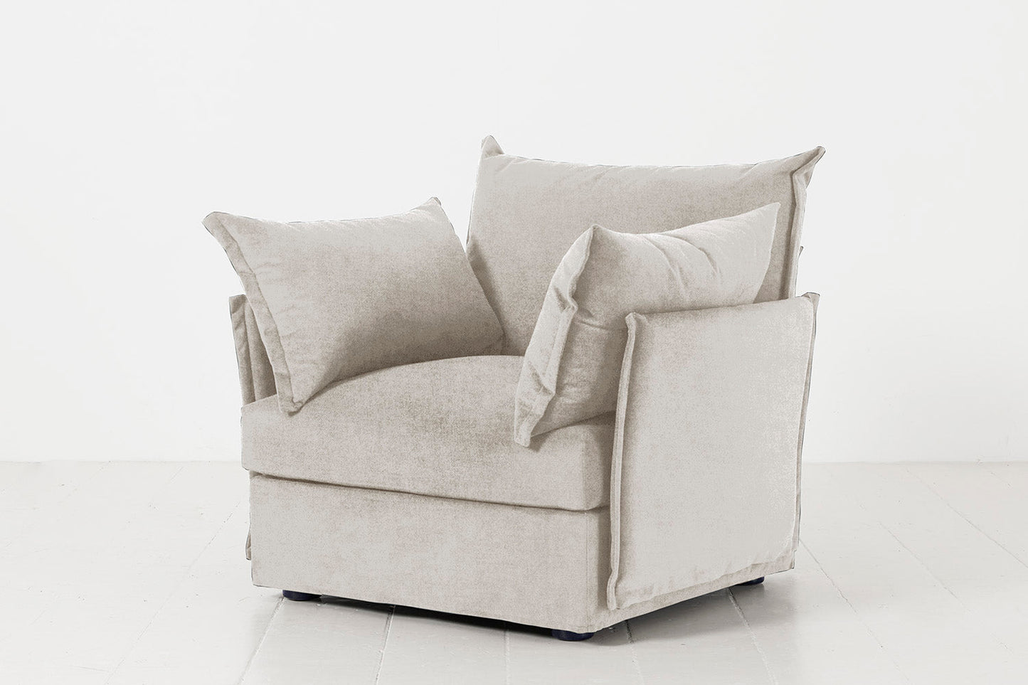 Model 06 Armchair, Chalk