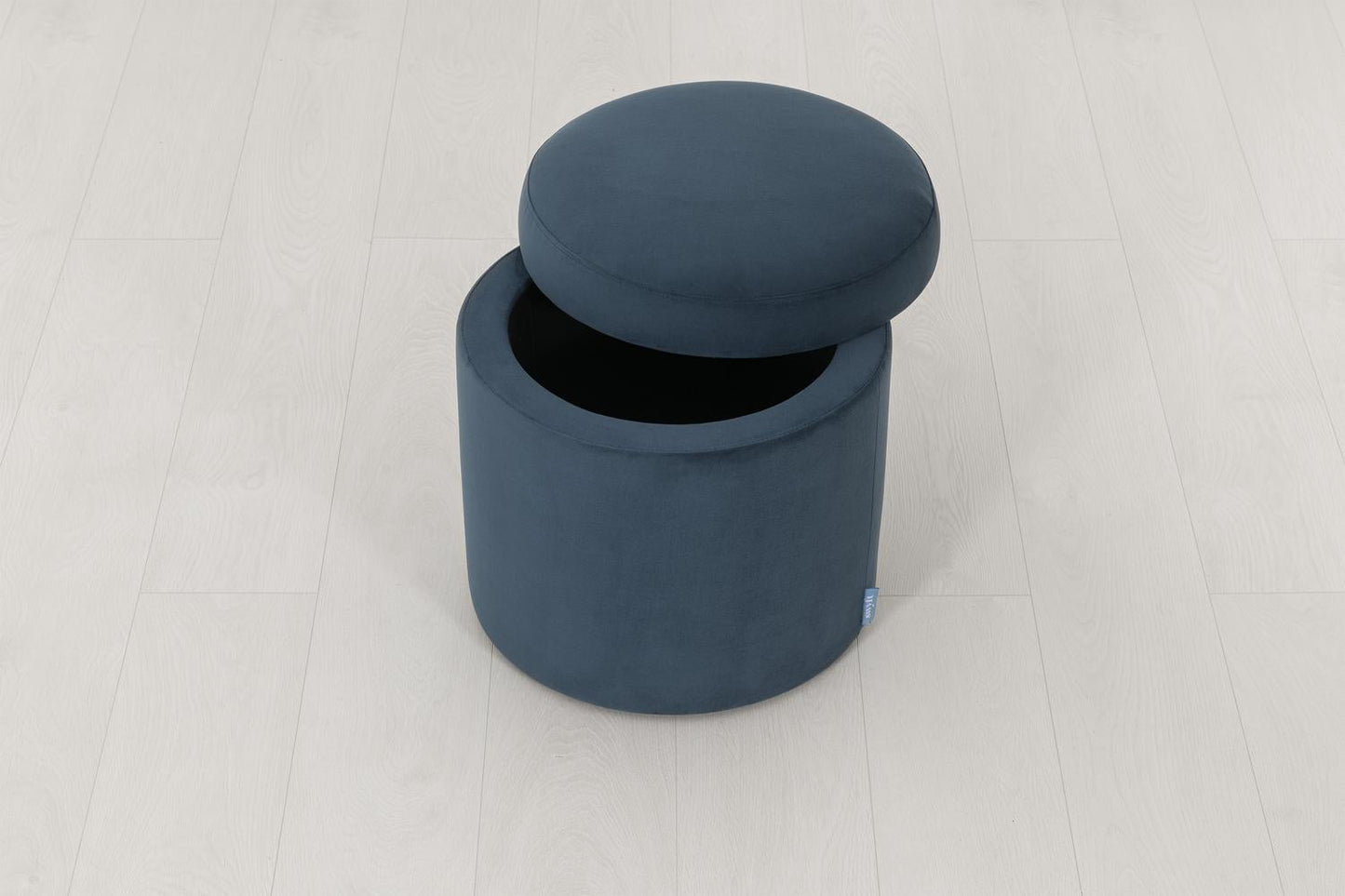 Polsterhocker 03