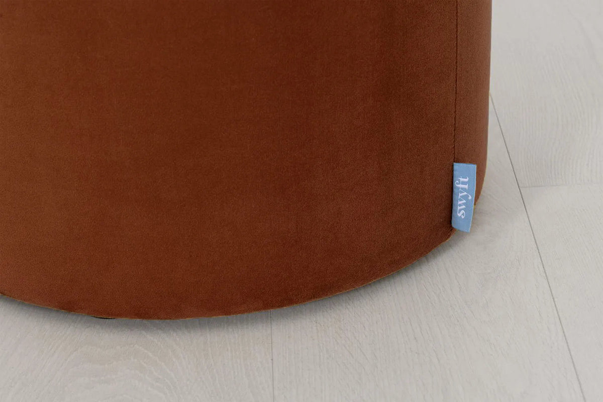 Storage 03, Umber