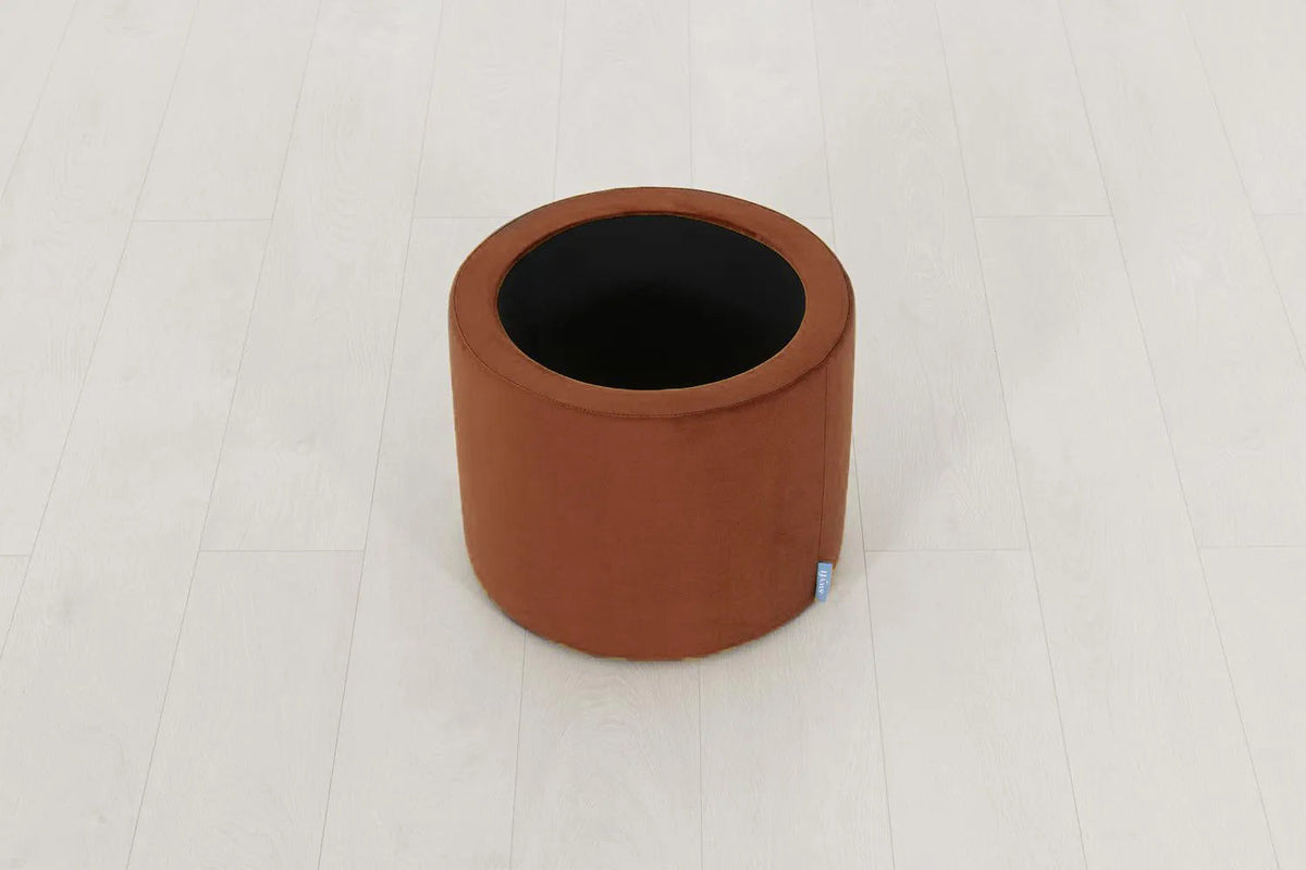 Storage 03, Umber