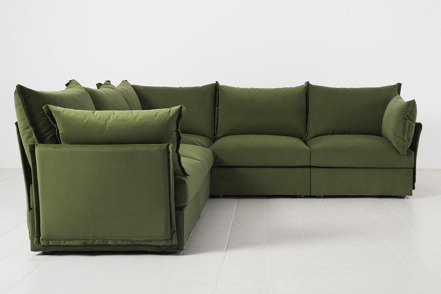 Model 06 Corner Sofa, Vine