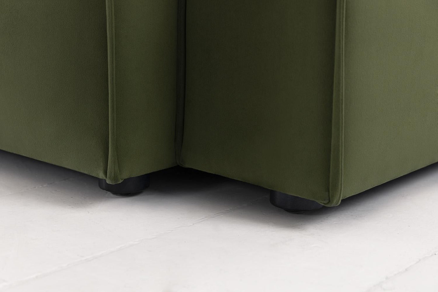 Zweisitzer-Sofa Model 03