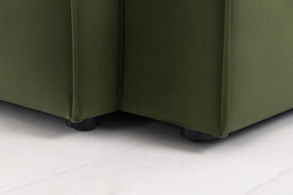 Dreisitzer-Sofa Model 03 mit Chaiselongue links, Laubgrün