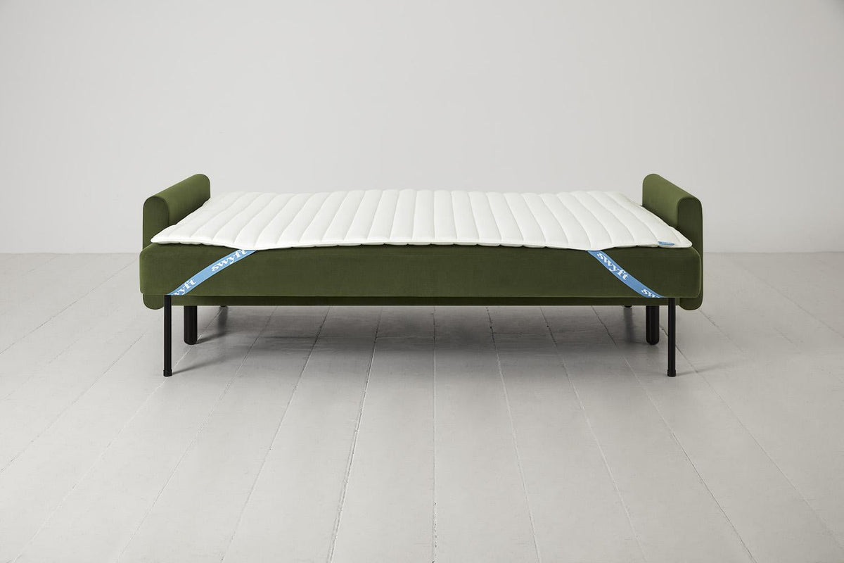 Model 04 Dreisitzer-Schlafsofa