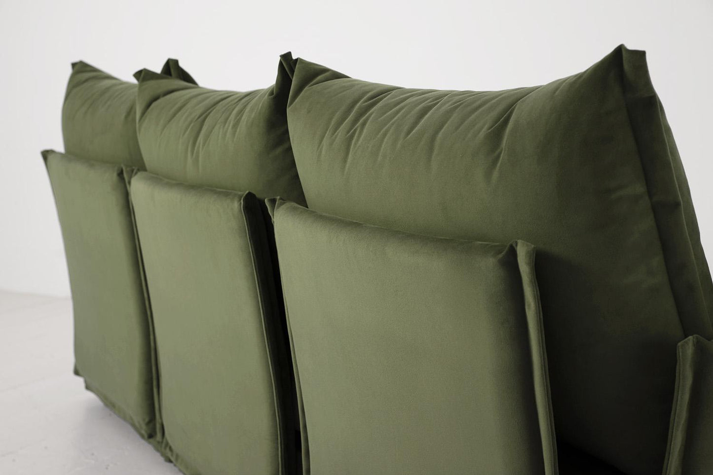 Dreisitzer-Ecksofa Model 06 mit Ecke rechts