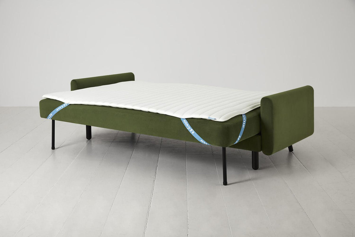 Model 04 Dreisitzer-Schlafsofa